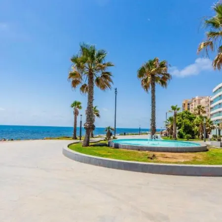 Marina Luxury Торрев'єха